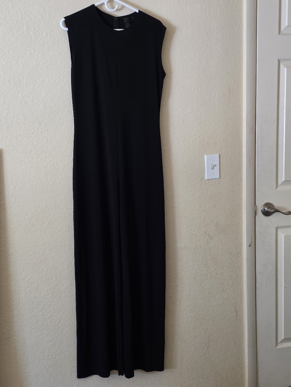 NORMAL KAMALI Sleeveless Black Maxi Dress Size L.